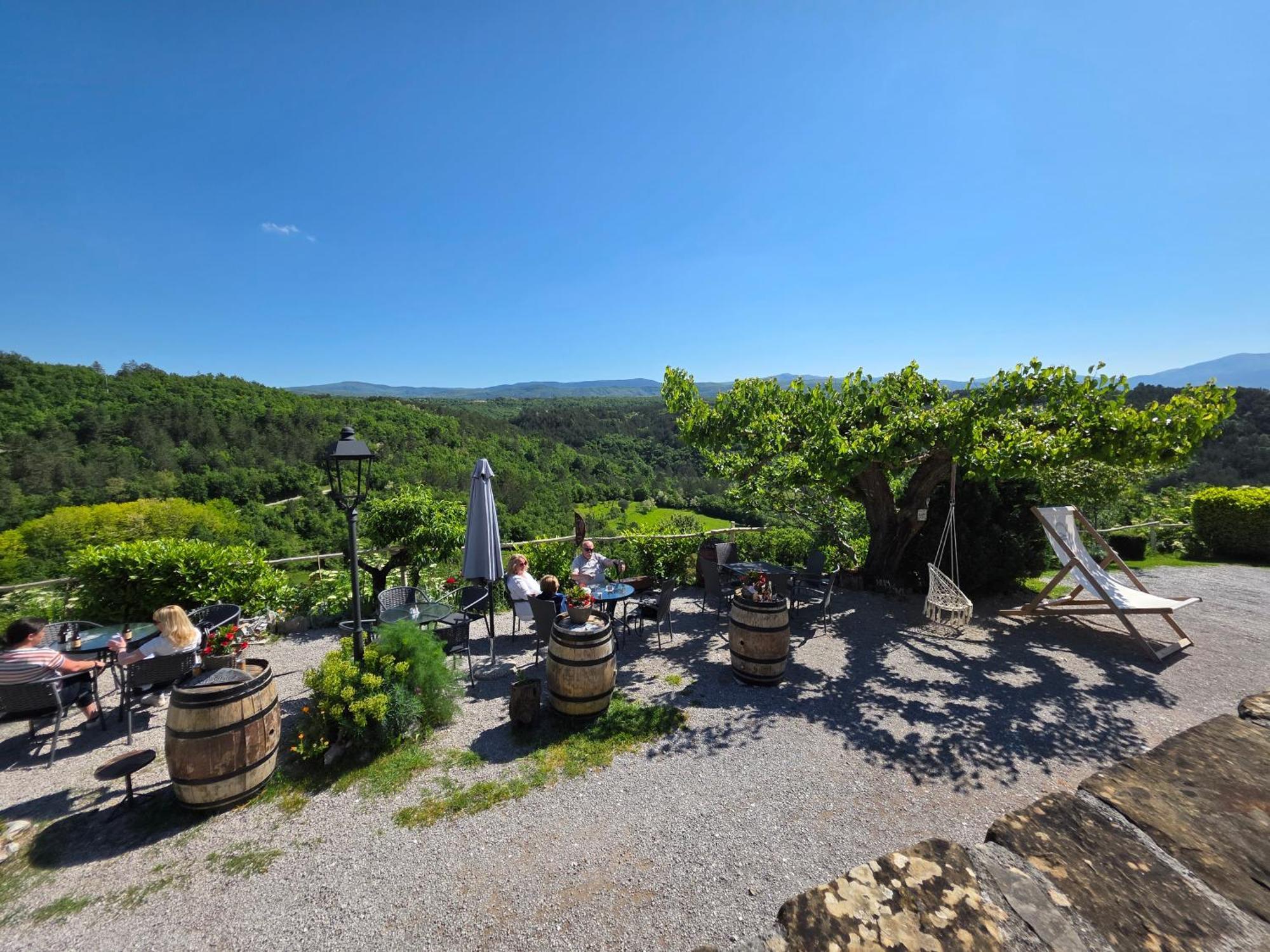 Apartment Hum-The Smallest Town In The World Exteriör bild